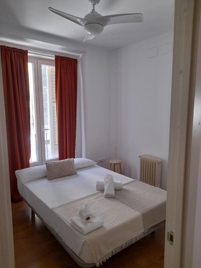 Espoz habitaciones Madrid Exterior foto